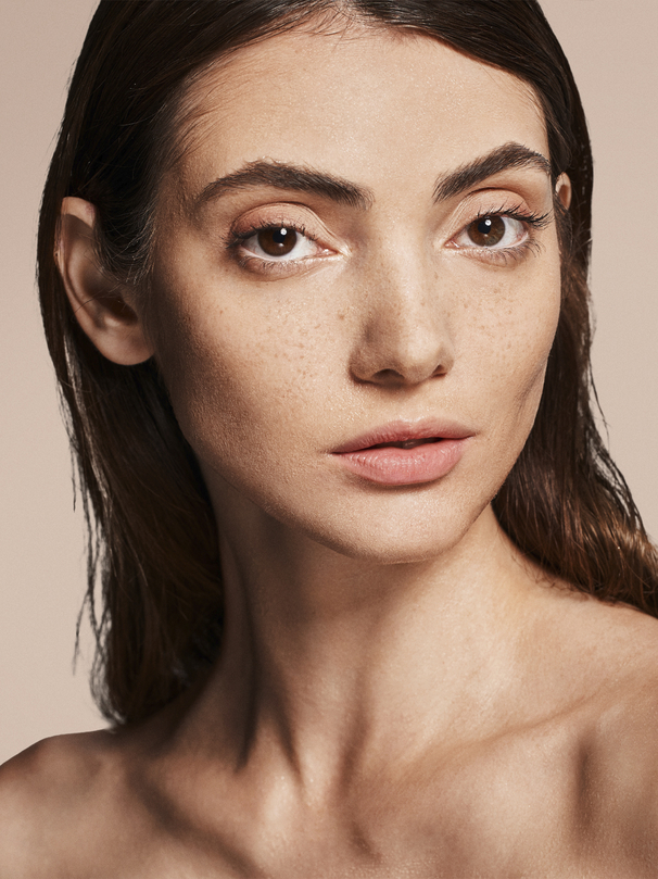 Behandlung Buccal Fat Removal, Plastische Chirurgie Berlin, AesthetiCum, Dr. Ahrens