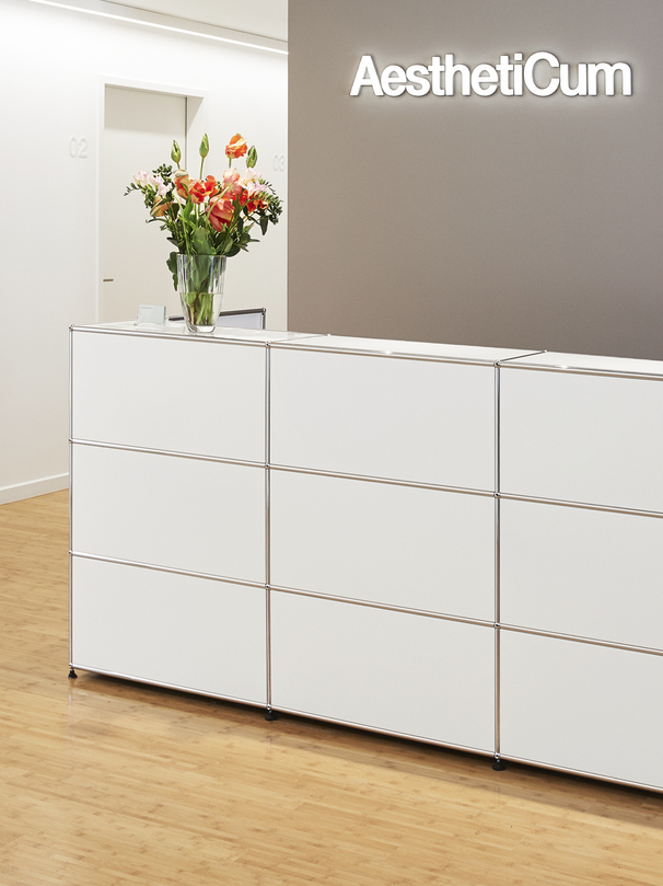 Kontakt, Plastische Chirurgie Berlin, AesthetiCum, Dr. Ahrens