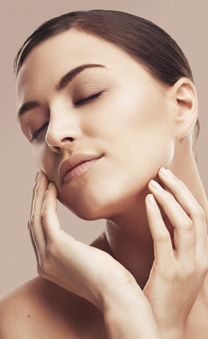 Behandlung Hautverjüngung, Plastische Chirurgie Berlin, AesthetiCum, Dr. Ahrens